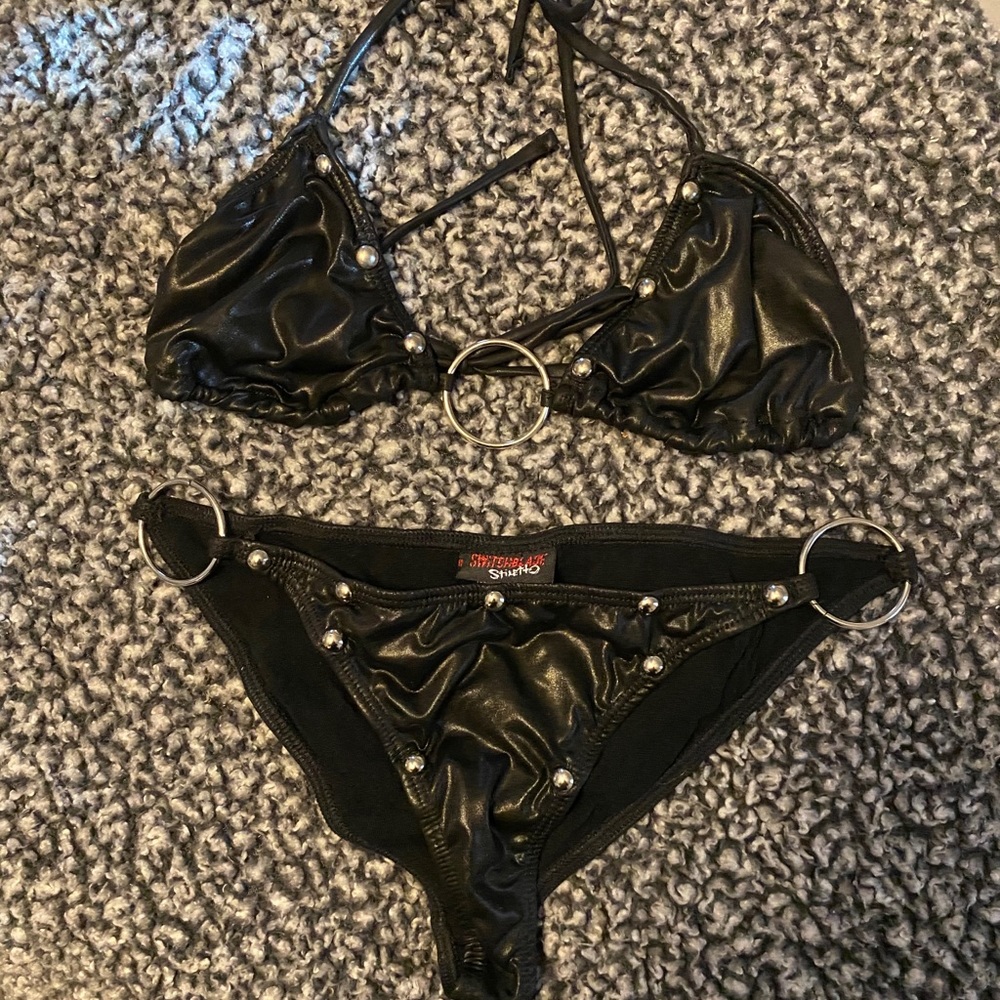 Switchblade Stiletto bikini!